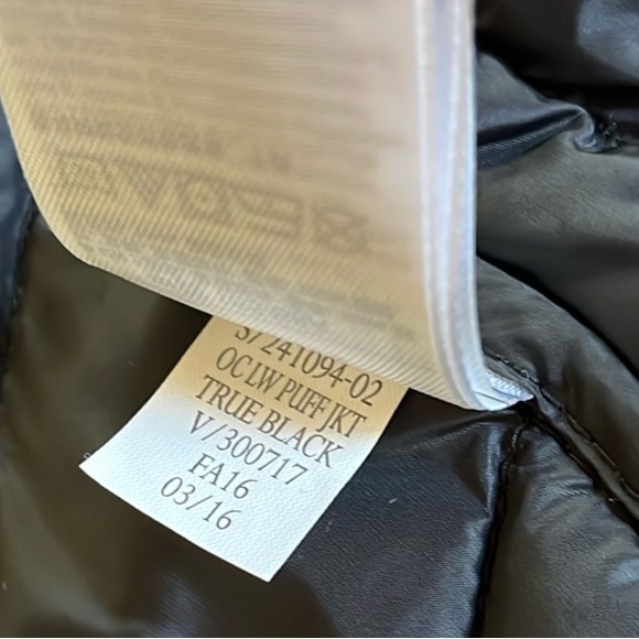 GAP Puffer Jacket - Picture 11 of 13